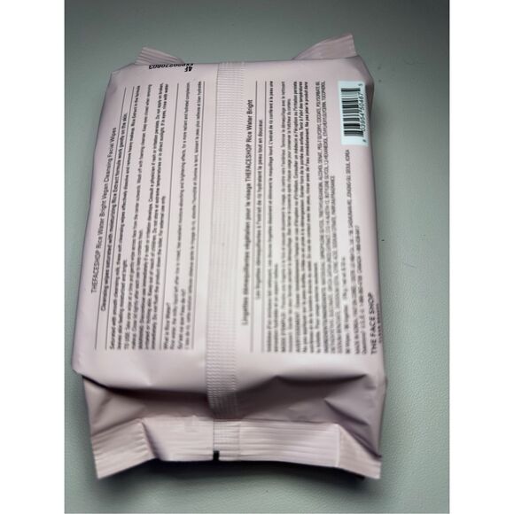 The Face Shop Rice Water Bright Cleansing Facial Wipes, Vegan, 50 CT - Picture 2 of 5
